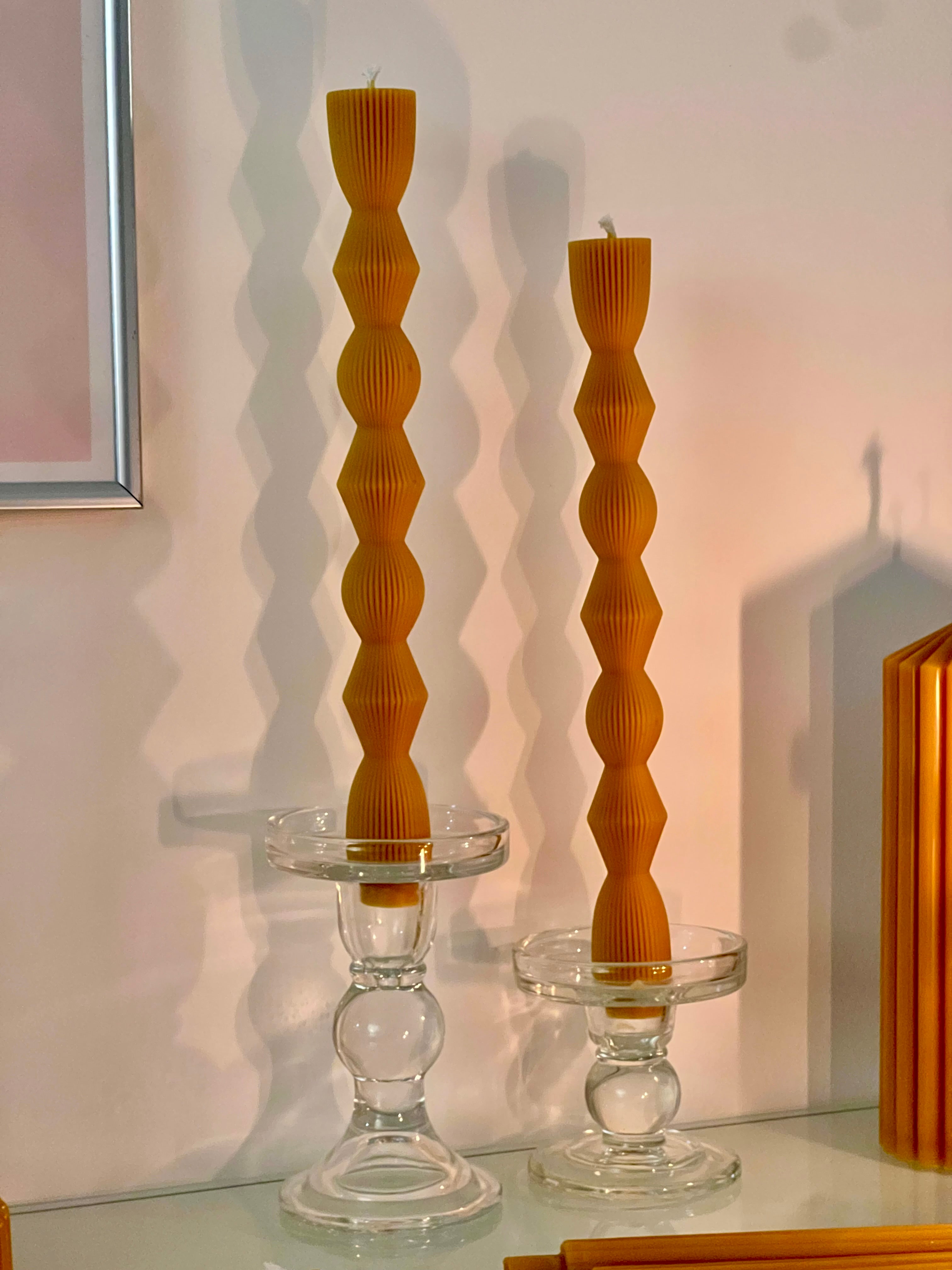 Bienenwachskerze MADRID – Original Bienenwachs – Handgegossen – Für Wohnräume & Dekoration – 2x oder 4x Set