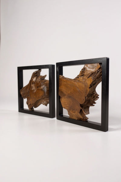 Wanddekoration aus Teakholz mit schwarzem Rahmen – handgefertigtes Massivholz Unikat - moderne Wandkunst aus Naturholz - 40x40x3,5 cm