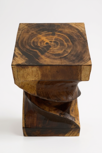 Table d'appoint en bois - table basse tabouret en bois - flammée artisanalement - tournée en bois de Suar massif - 50x28x28 cm 