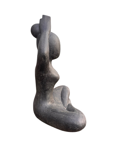 Yoga Figur sitzend – Wohnzimmer Garten Innen Außen Deko – Massive Ausführung – Steinoptik Skulptur Meditation schwarz – in 3 Größen