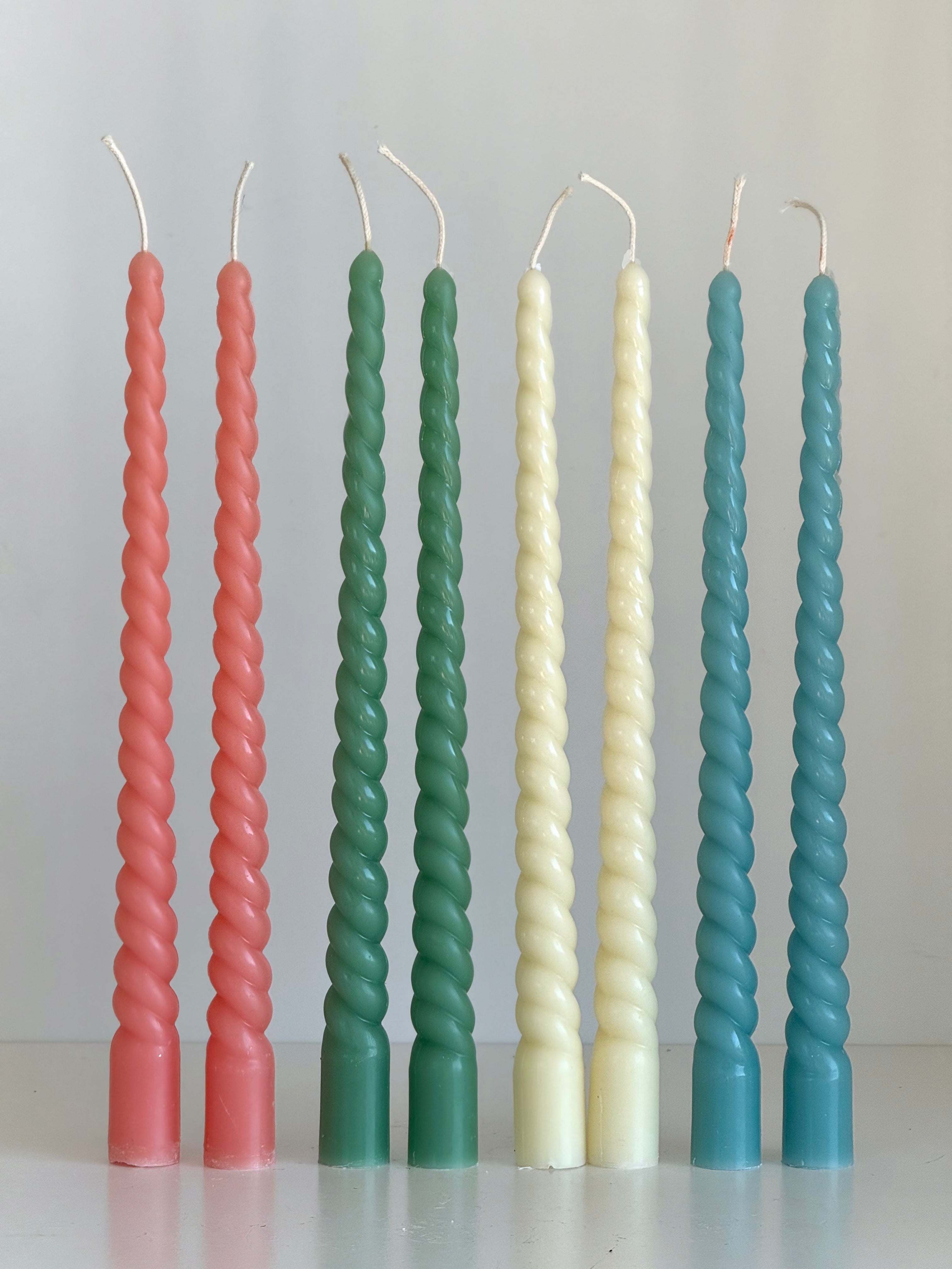 Beeswax Candle ROM – Pastel Colors – Hand-Poured – For Living Rooms &amp; Decoration – Set of 4