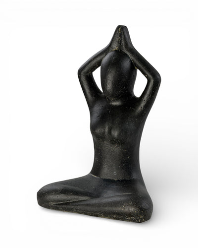Yoga Figur sitzend – Wohnzimmer Garten Innen Außen Deko – Massive Ausführung – Steinoptik Skulptur Meditation schwarz – in 3 Größen