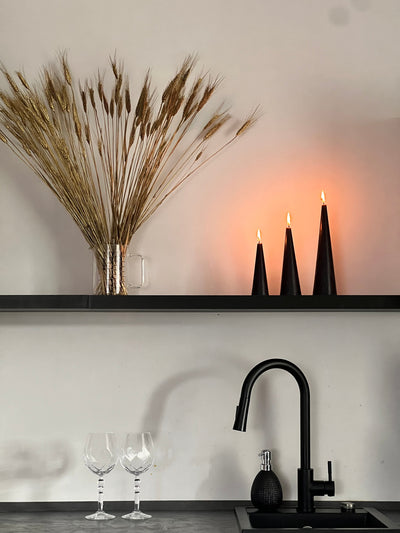 Beeswax candle ISTANBUL – Black – Hand-poured – For living rooms &amp; decoration – 3 sizes