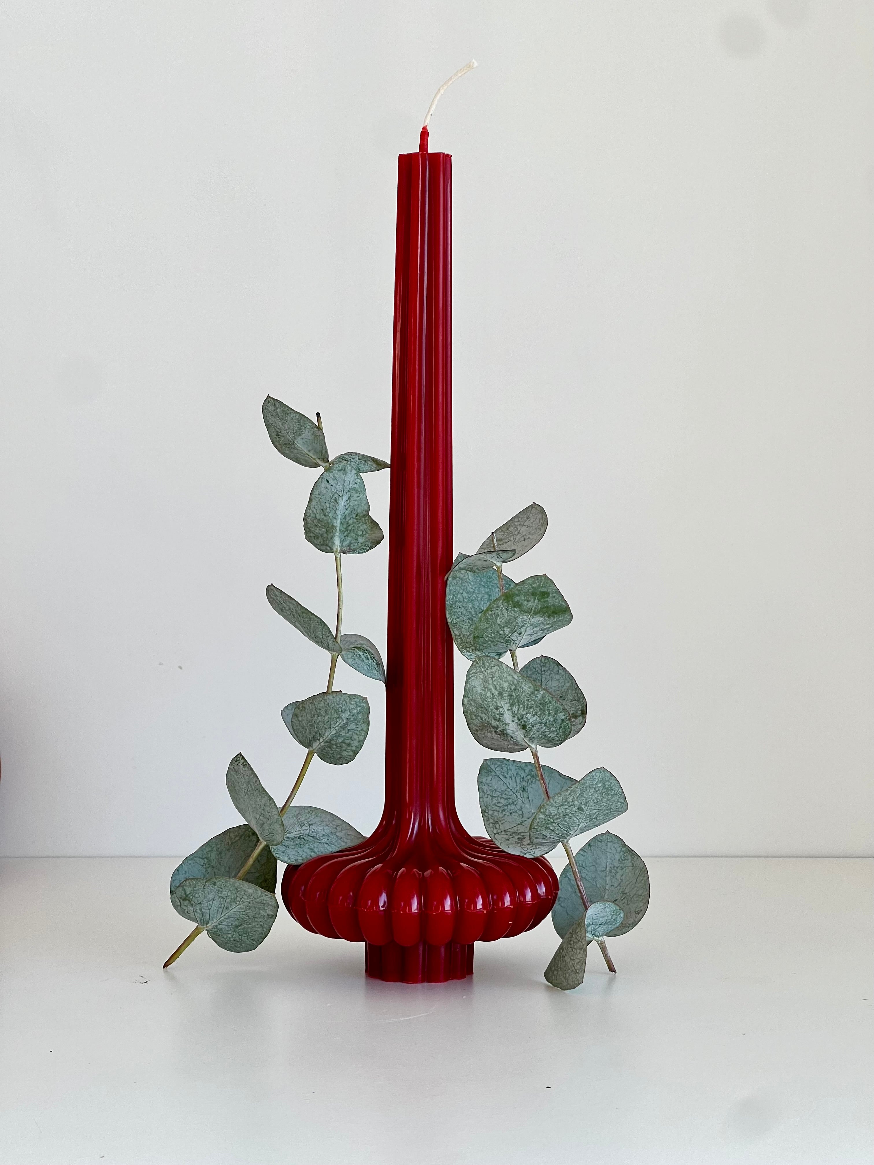 Beeswax candle PARIS – Red – Hand-poured – For living rooms &amp; decoration – 2 sizes
