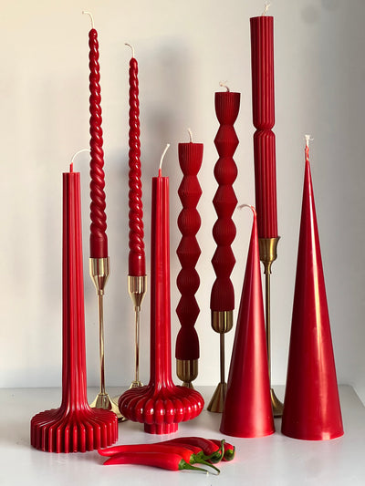 Beeswax candle ISTANBUL – Red – Hand-poured – For living rooms &amp; decoration – 3 sizes