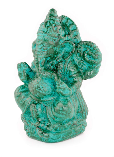 Sculpture de Ganesh - Décoration de pièce - Déité hindoue de la bonne chance - Mélange de pierres Éléphant vert - 12x8,5x6 cm